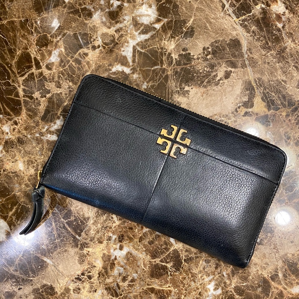 Tory Burch Leather Wallet